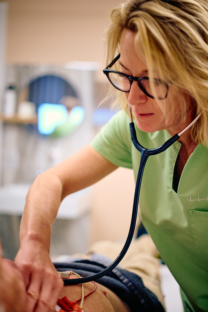 Echocardiographie (ultrason cardiaque) Echocardiographie (ultrason cardiaque)